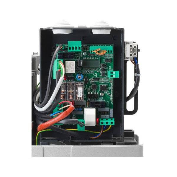 Wbudowana centrala sterująca BENINCA CP.BULL8-OM